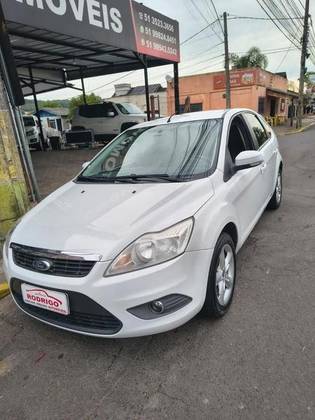 FORD FOCUS 1.6 GL 16V FLEX 4P MANUAL